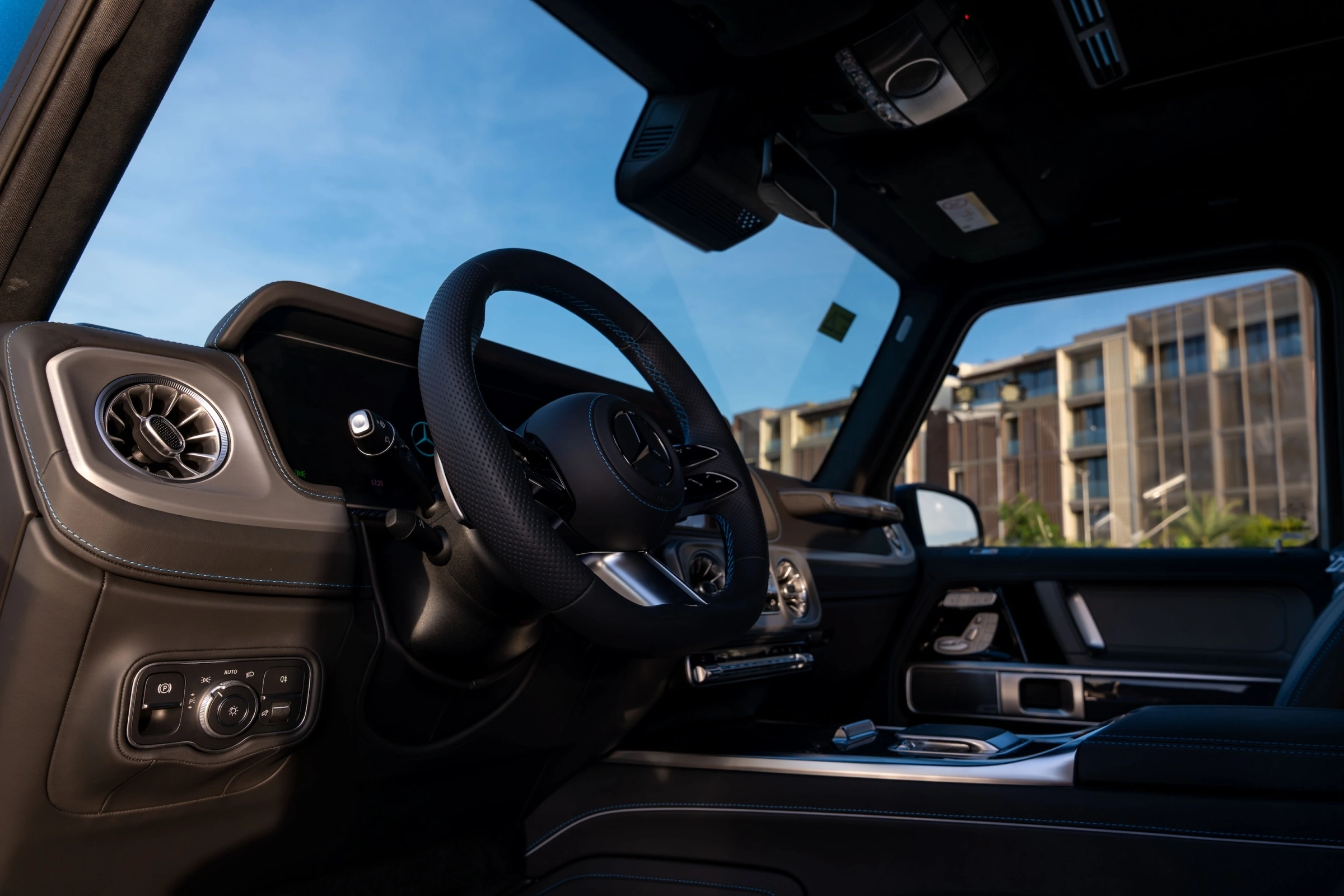 Mercedes G 580 2026 16