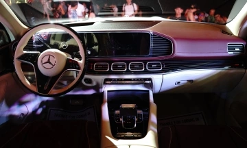 Mercedes GLS 2026 24