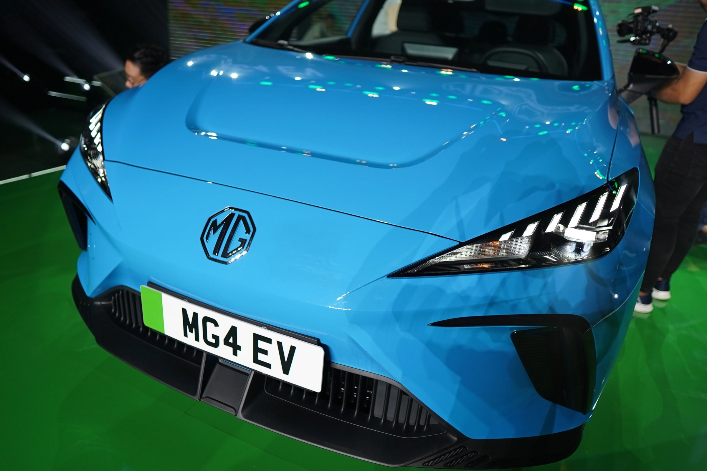 MG MG4 EV 2026 8