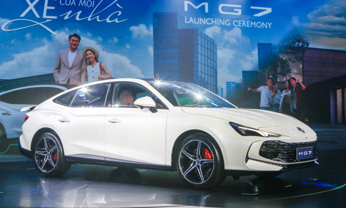 MG MG7 2026 39