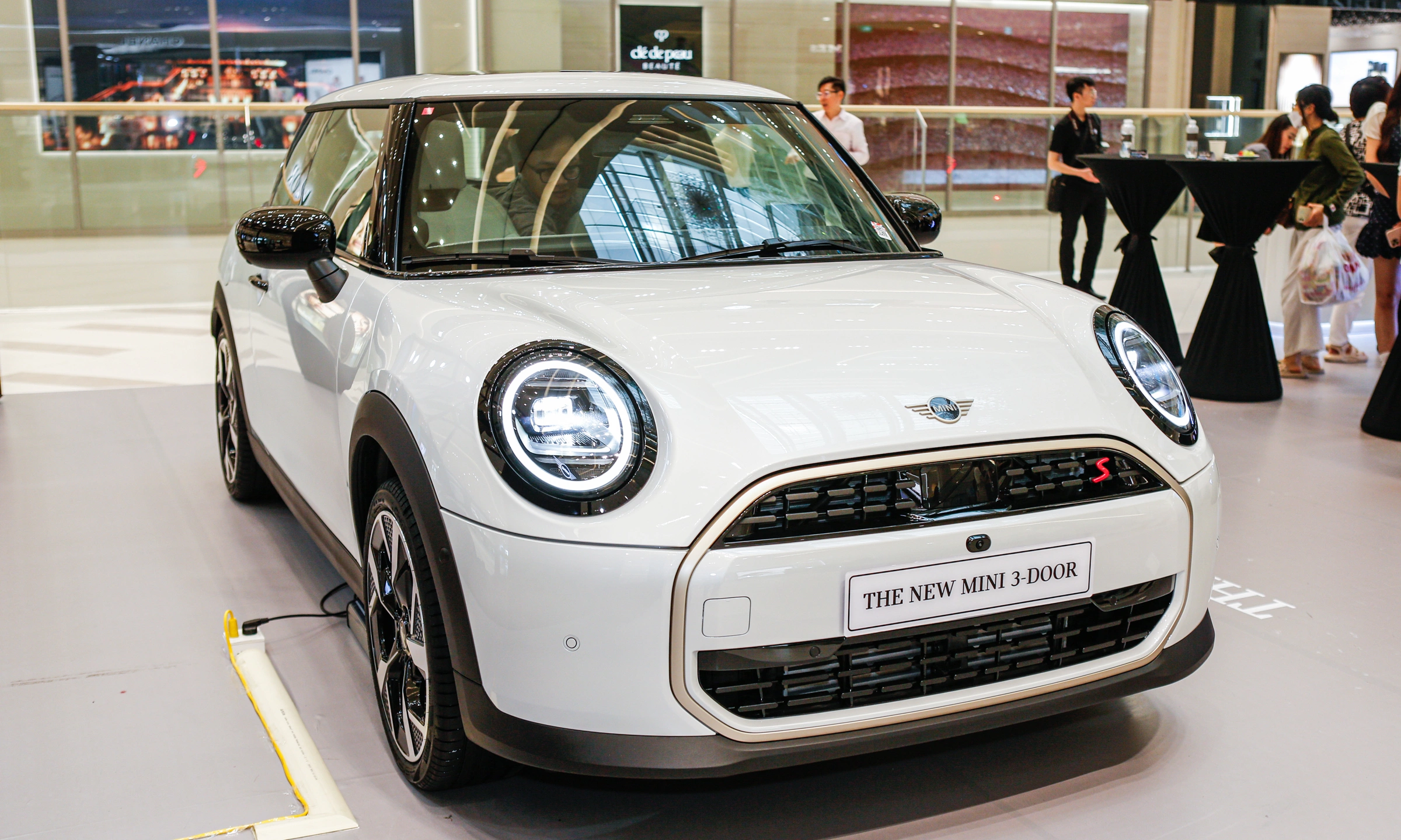 Mini 3 Door 2026 8