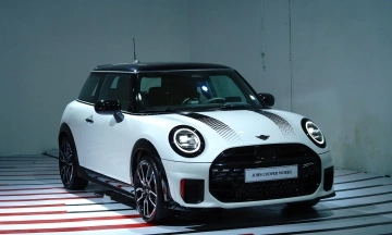 Mini 3 Door 2026 52