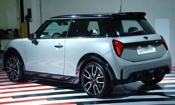 Mini 3 Door 2026 60