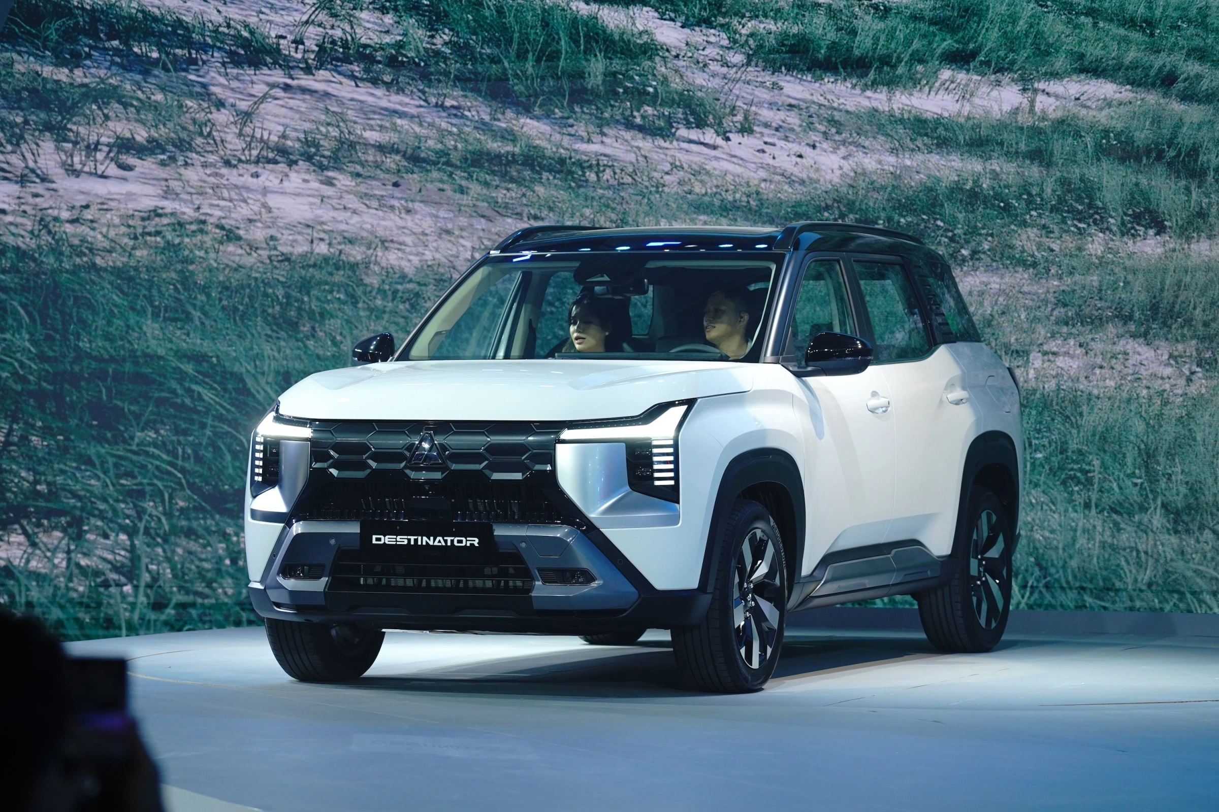 Mitsubishi Destinator 2026 2