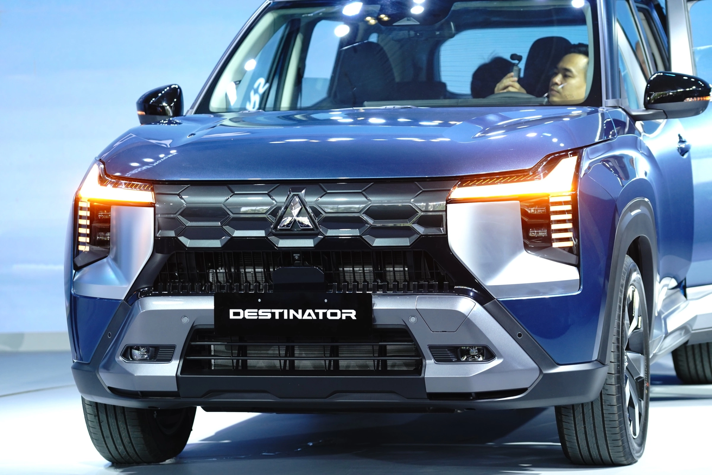 Mitsubishi Destinator 2026 16