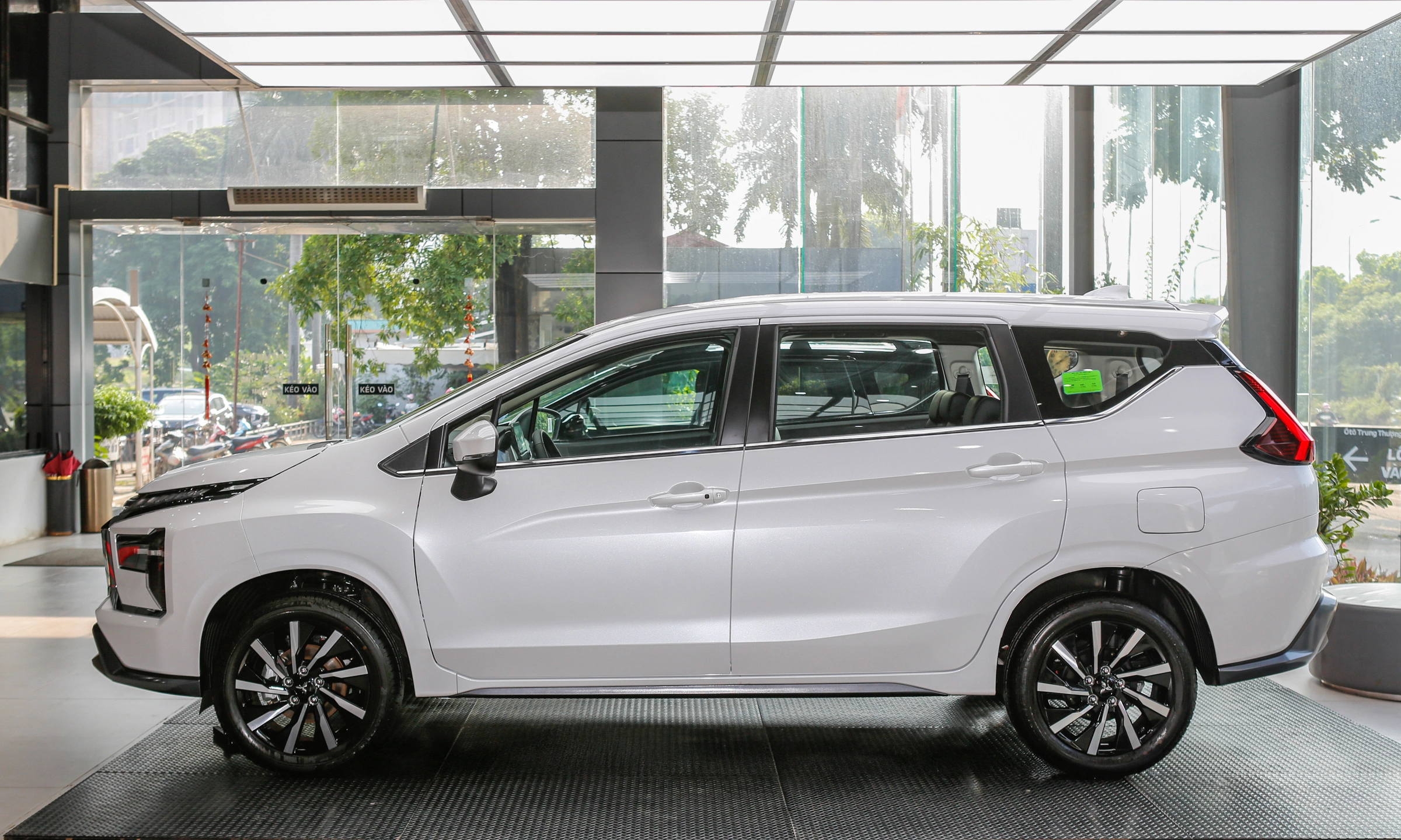 Mitsubishi Xpander 2026 3