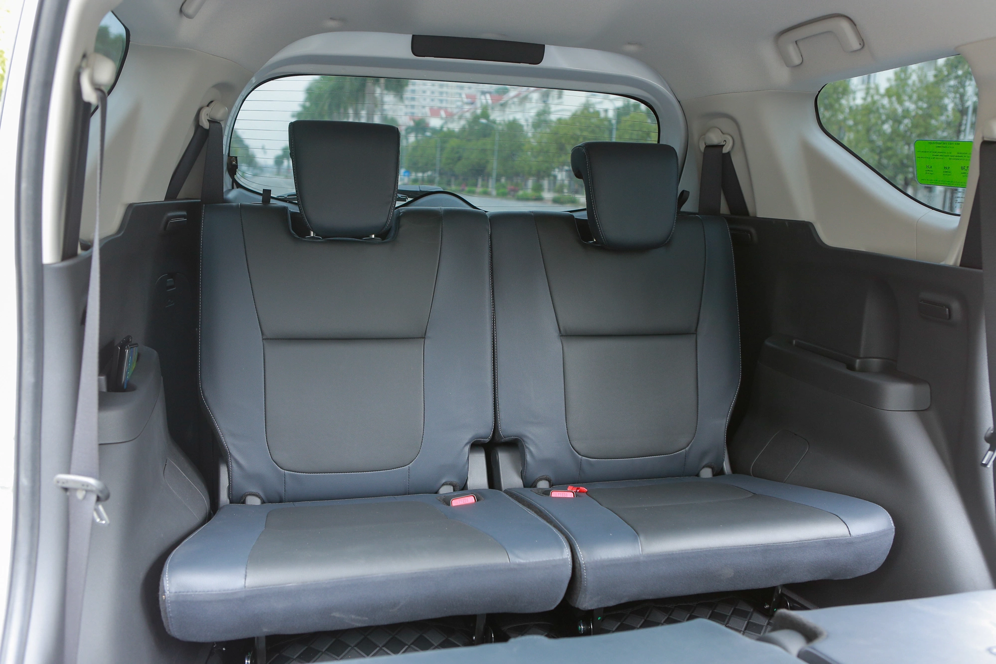 Mitsubishi Xpander 2026 25