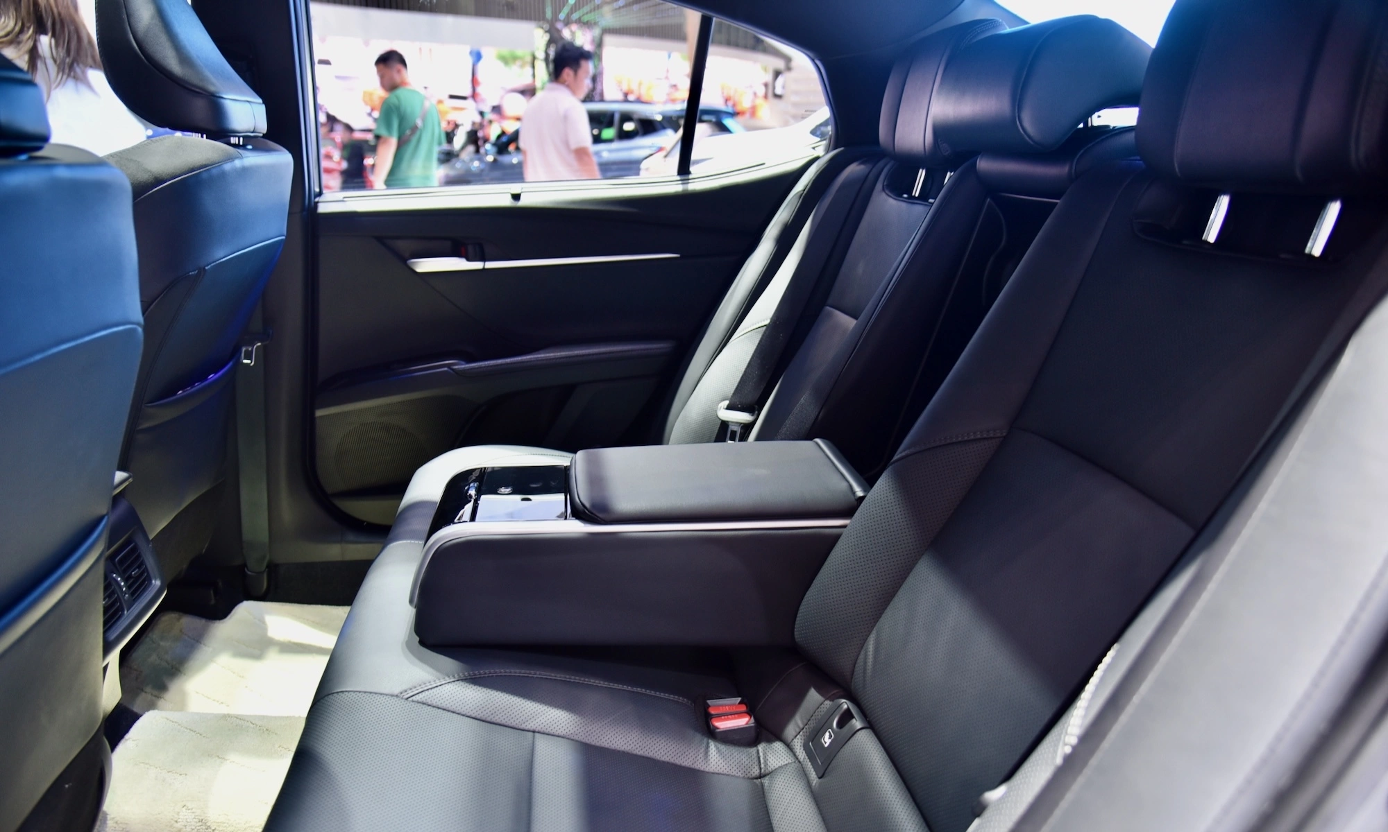 Toyota Camry 2026 11