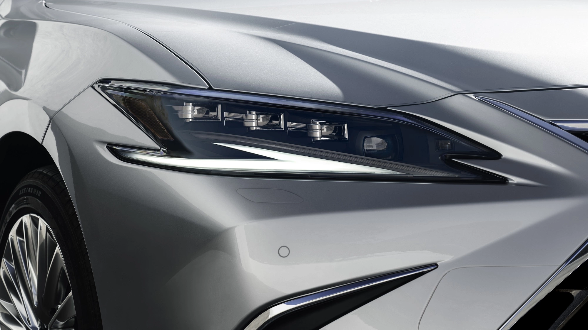 Lexus ES 2026 5