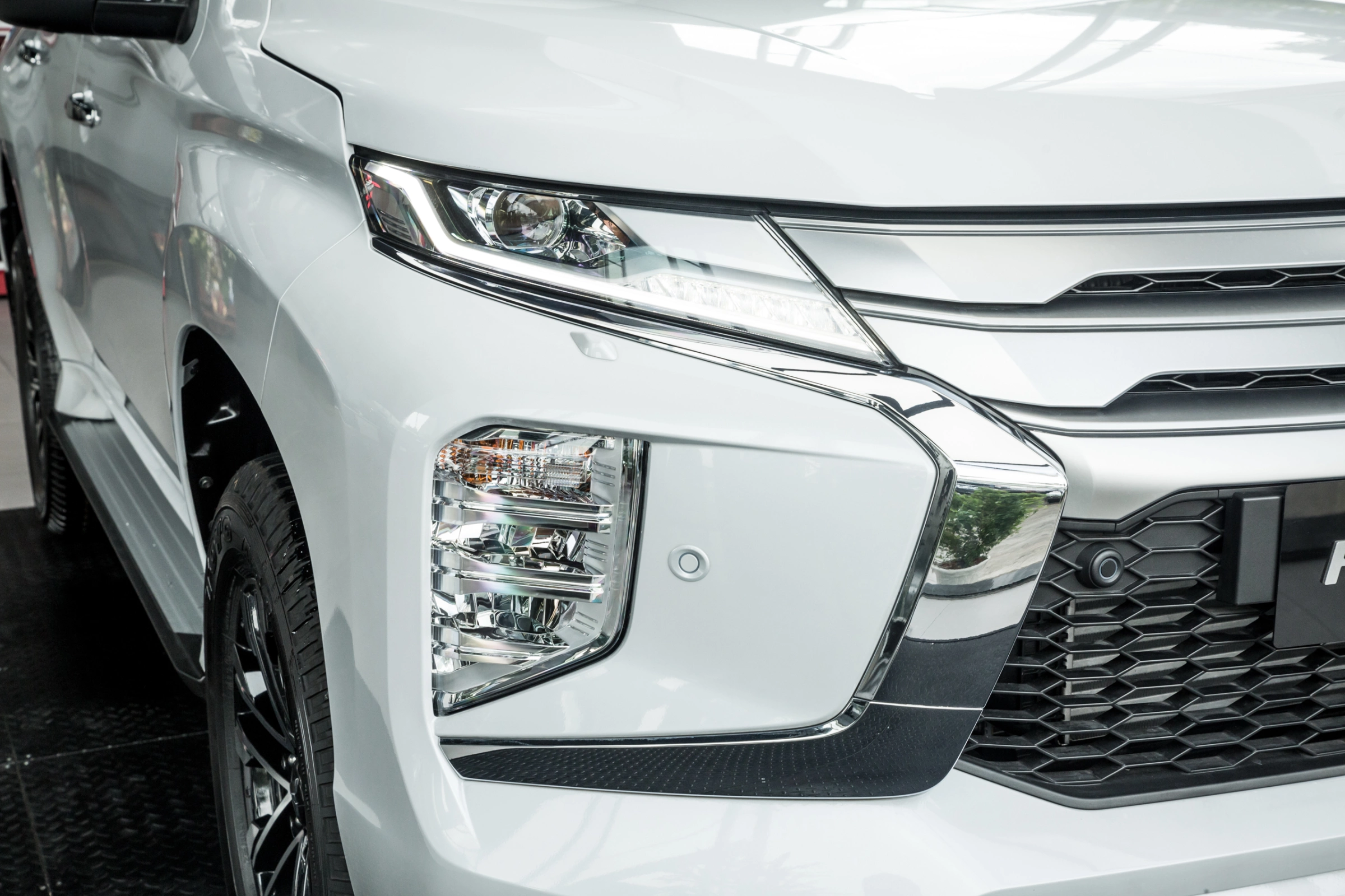 Mitsubishi Pajero Sport 2026 4