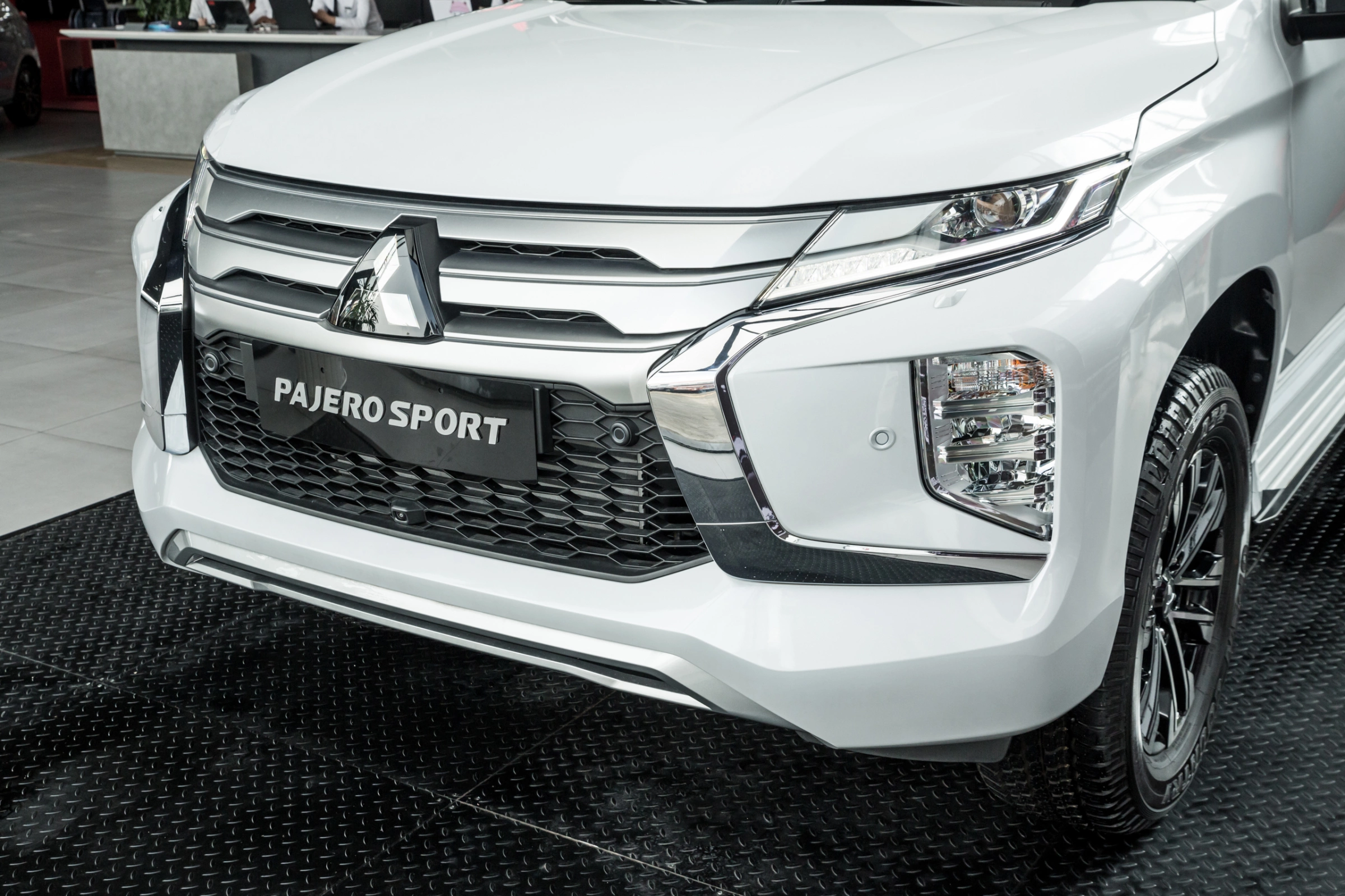 Mitsubishi Pajero Sport 2026 3