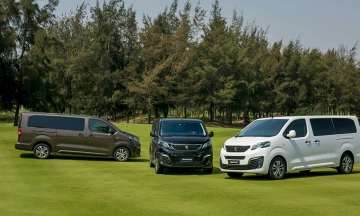 Peugeot Traveller 2026 12