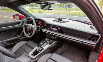 Porsche 911 2026 76