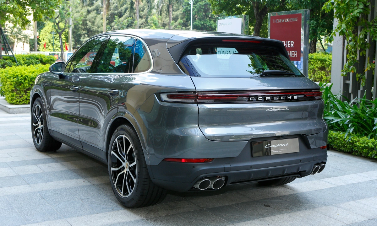 Porsche Cayenne 2026 4