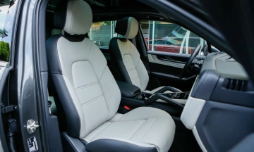 Porsche Cayenne 2026 35