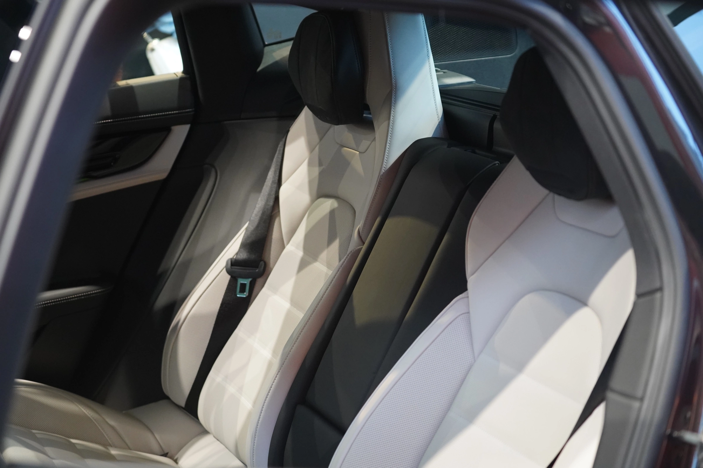 Porsche Panamera 2026 26