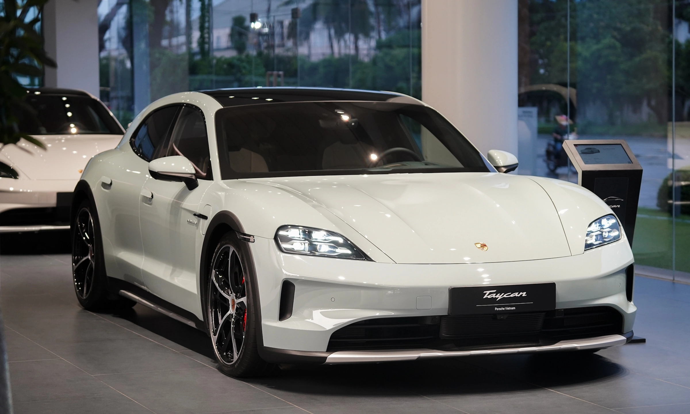 Porsche Taycan 2026