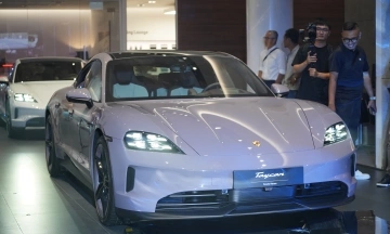 Porsche Taycan 2026 35