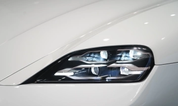 Porsche Taycan 2026 41