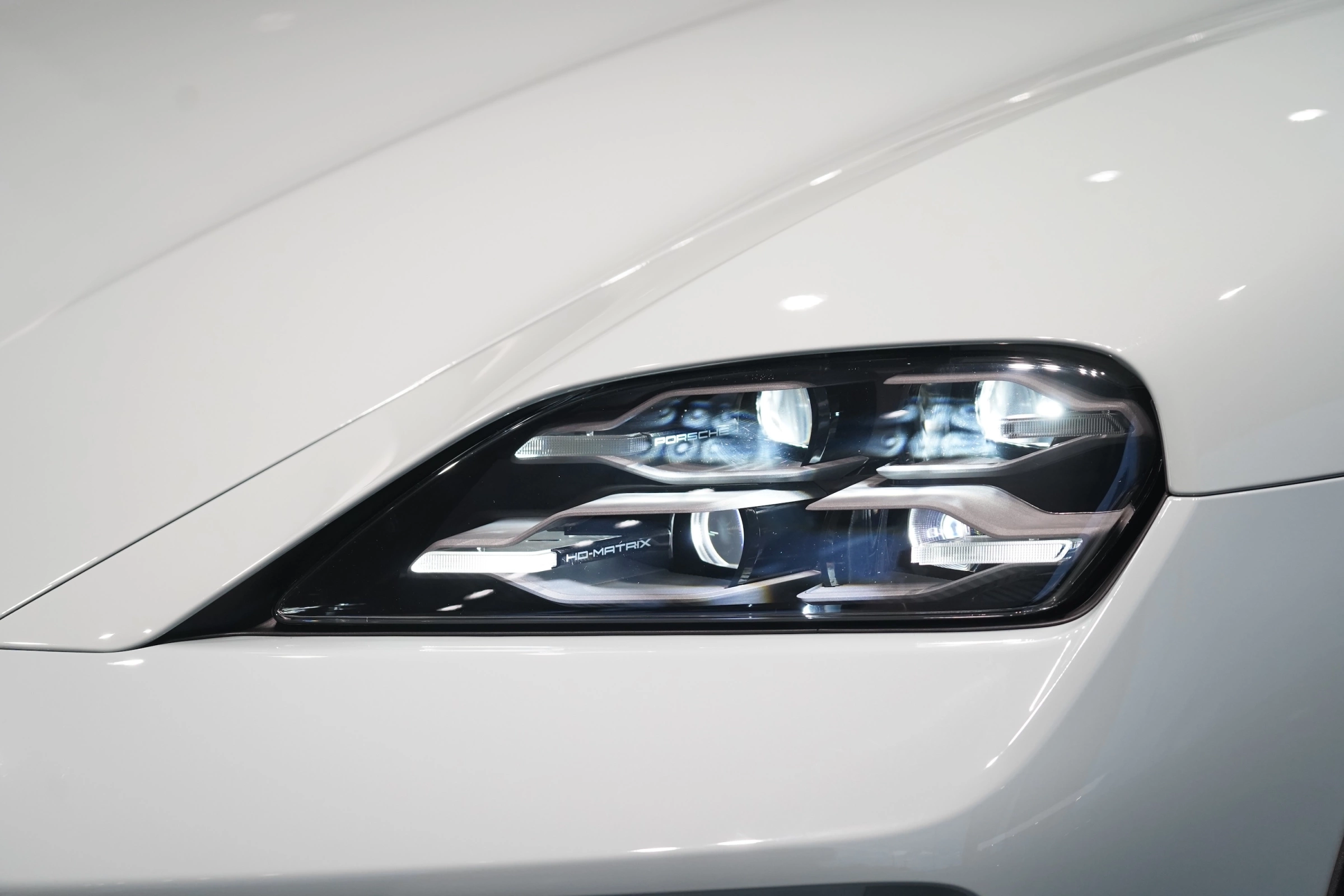 Porsche Taycan 2026 9