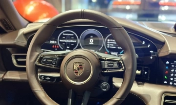 Porsche Taycan 2026 61