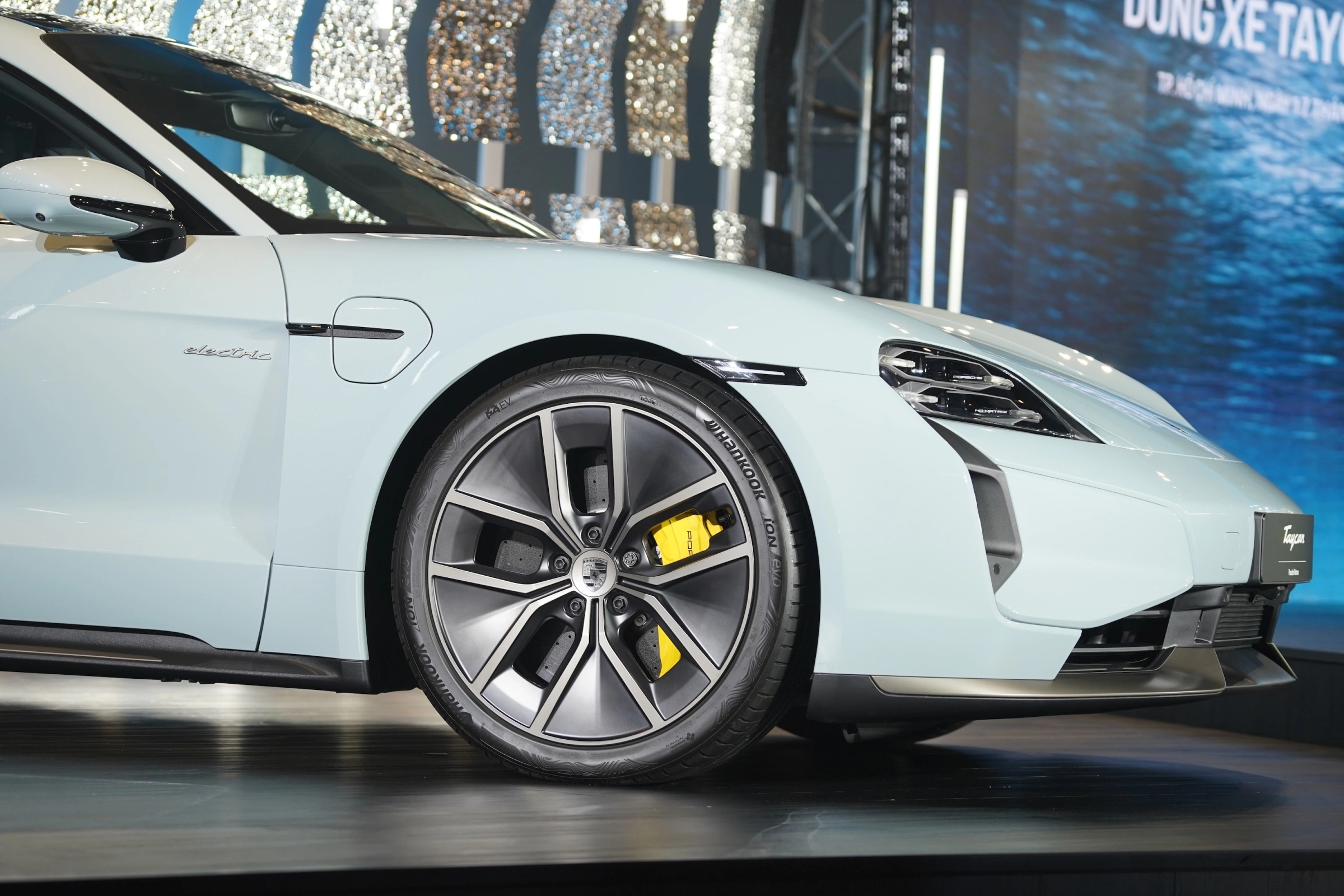 Porsche Taycan 2026 7