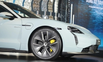Porsche Taycan 2026 39