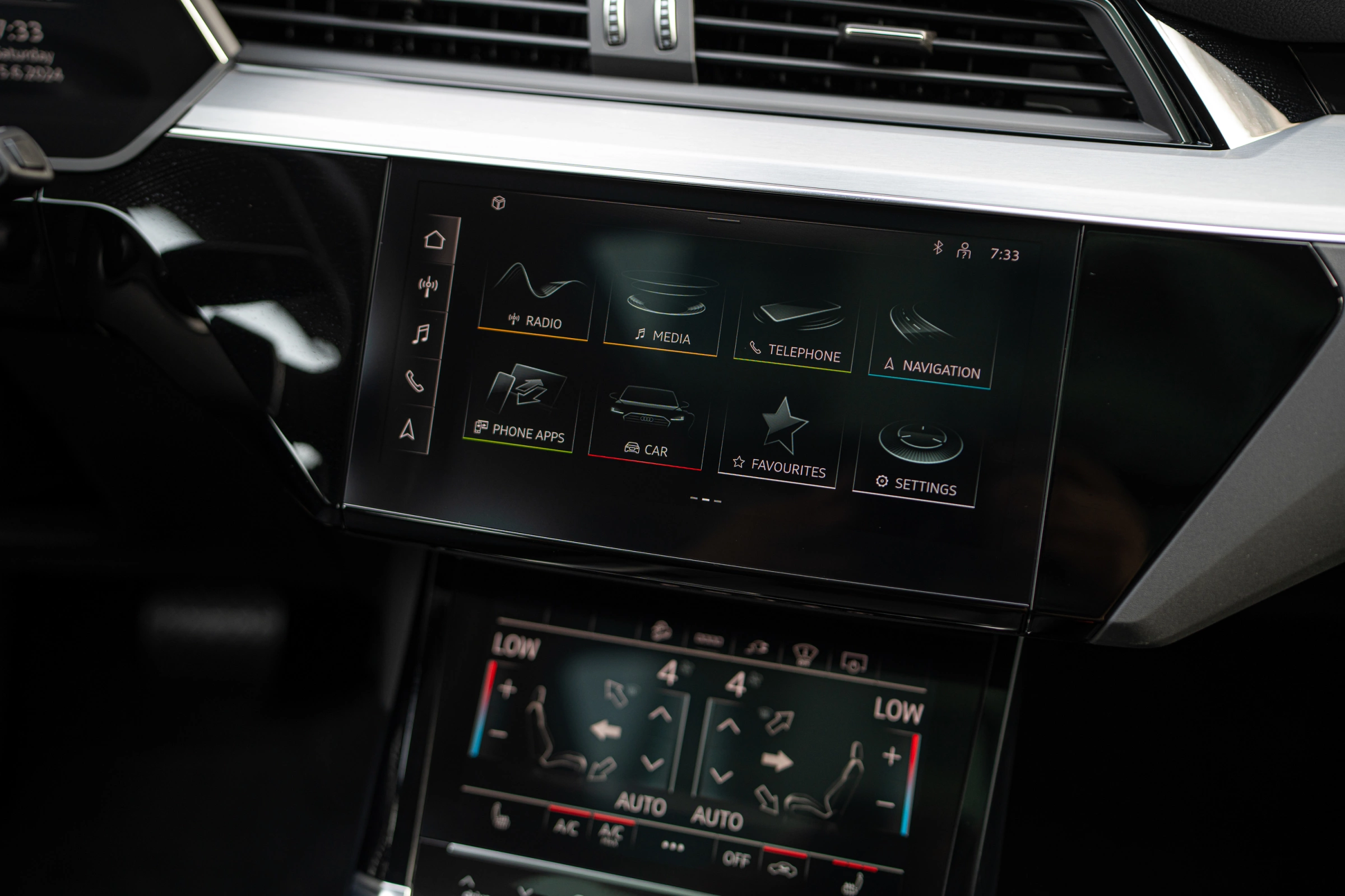 Audi Q8 e-tron 2026 24