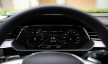 Audi Q8 e-tron 2026 60