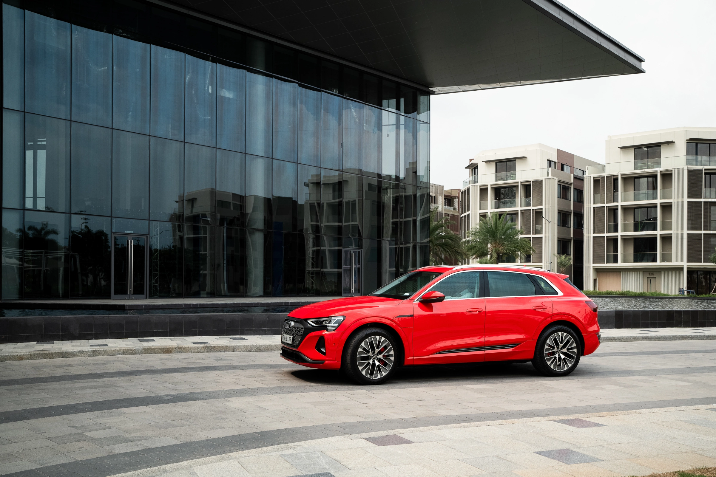 Audi Q8 e-tron 2026 5