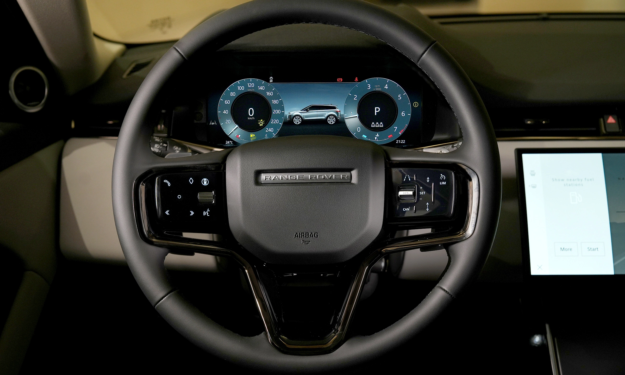 Land Rover Range Rover Evoque 2026 13