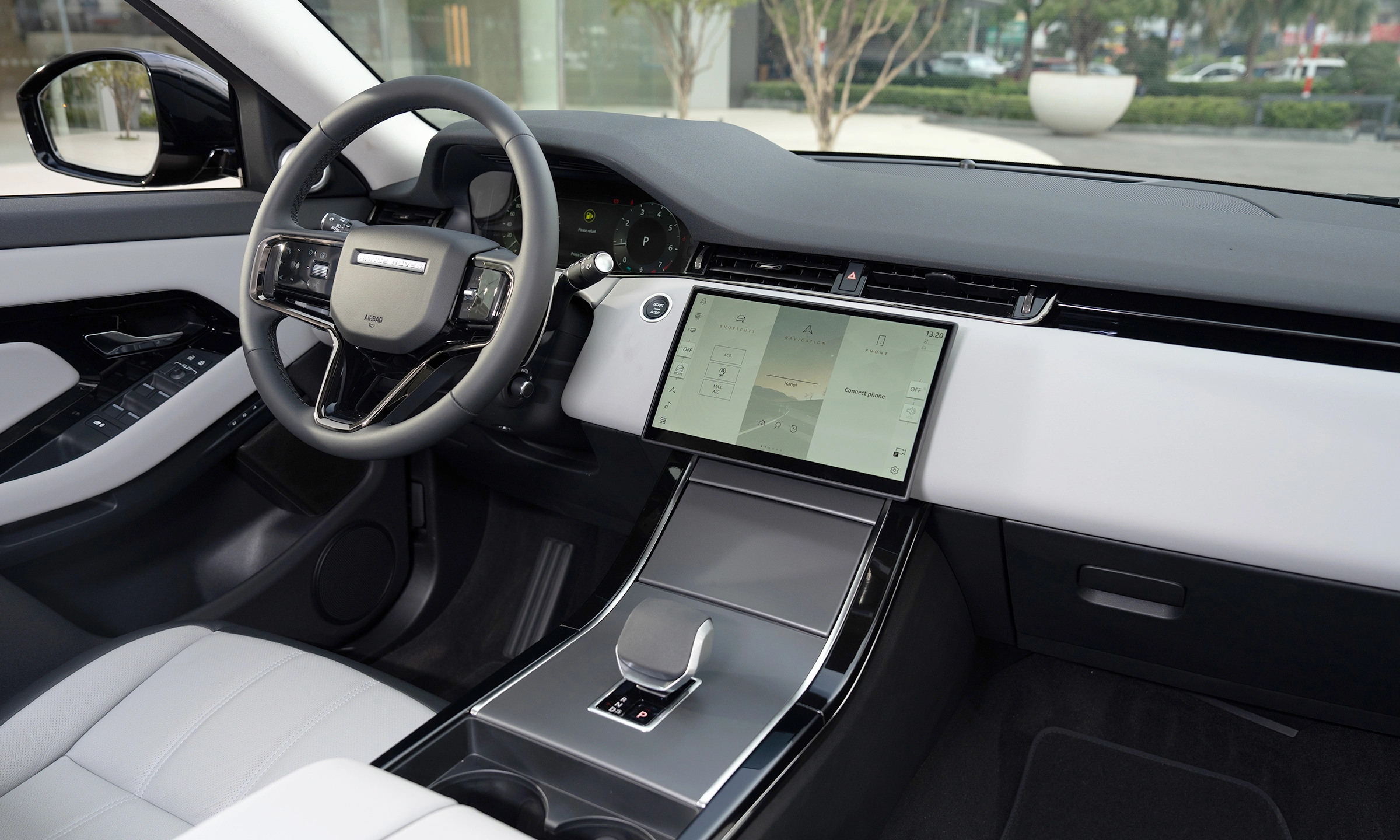 Land Rover Range Rover Evoque 2026 11