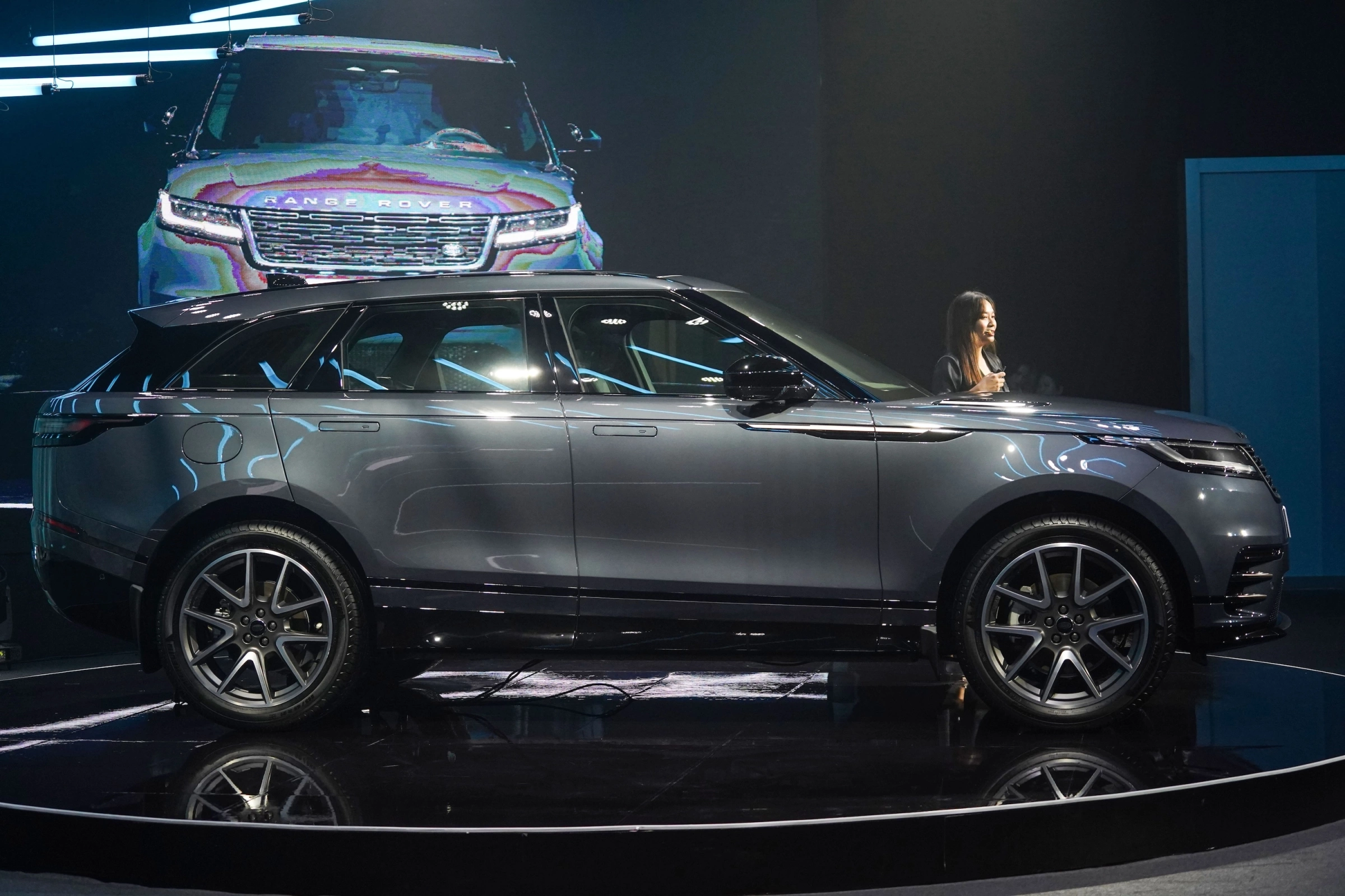 Land Rover Range Rover Velar 2026 3