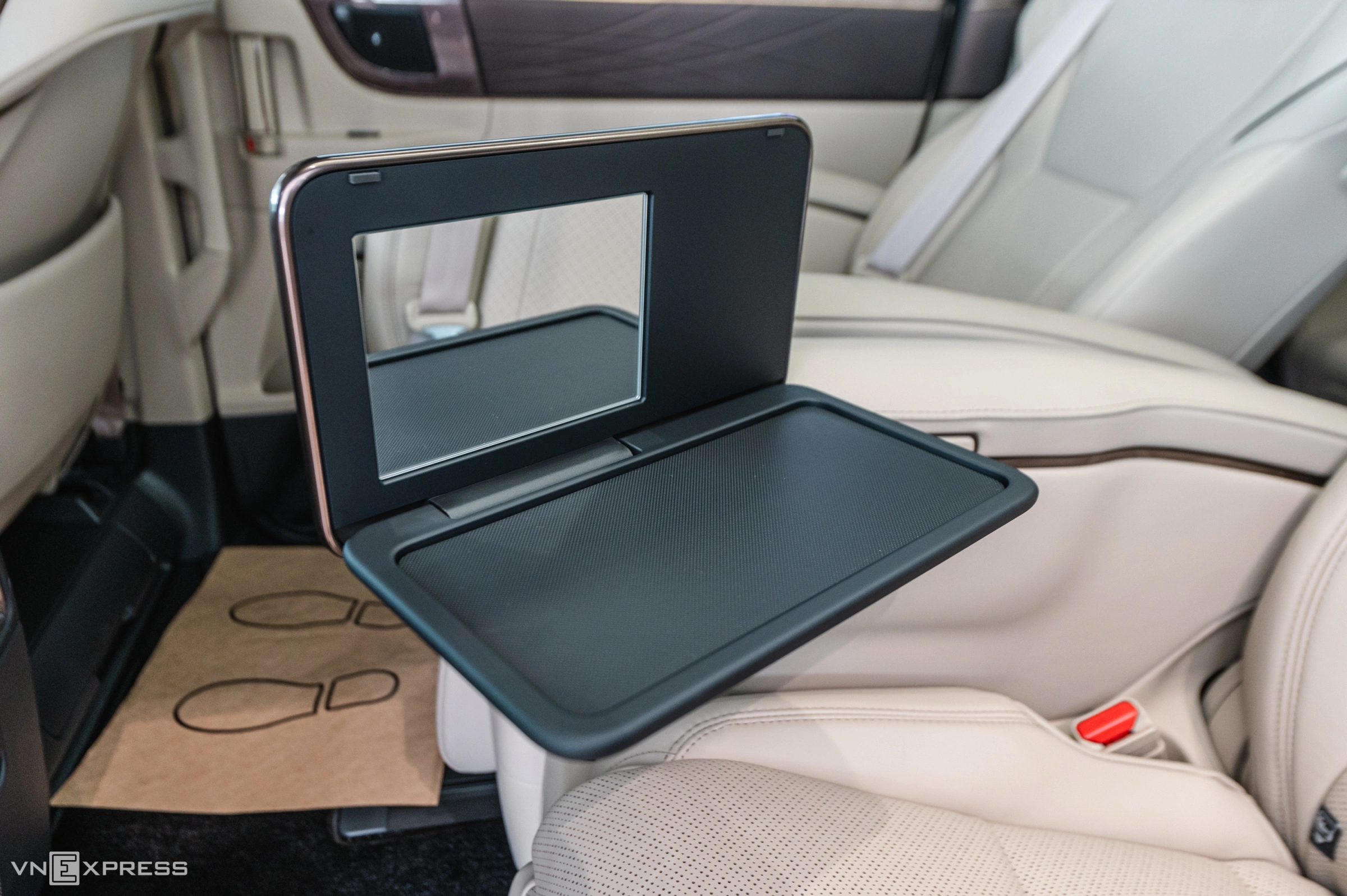 Toyota Alphard 2026 24