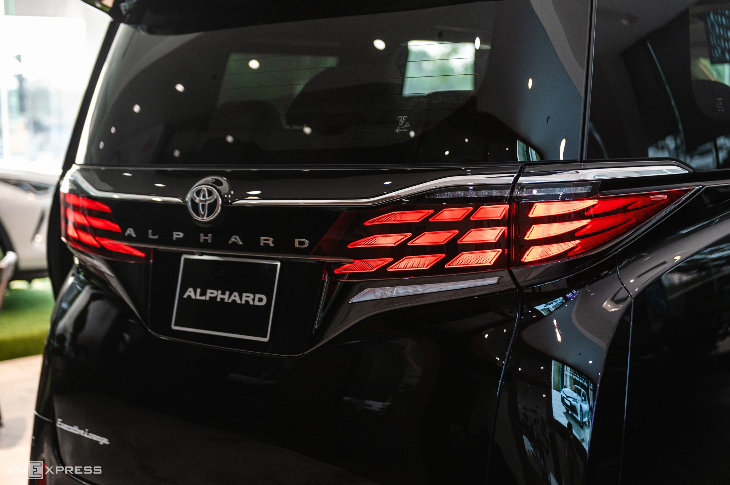 Toyota Alphard 2026 9