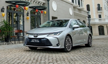 Toyota Corolla Altis 2026 5