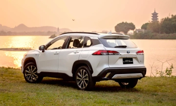 Toyota Corolla Cross 2026 18