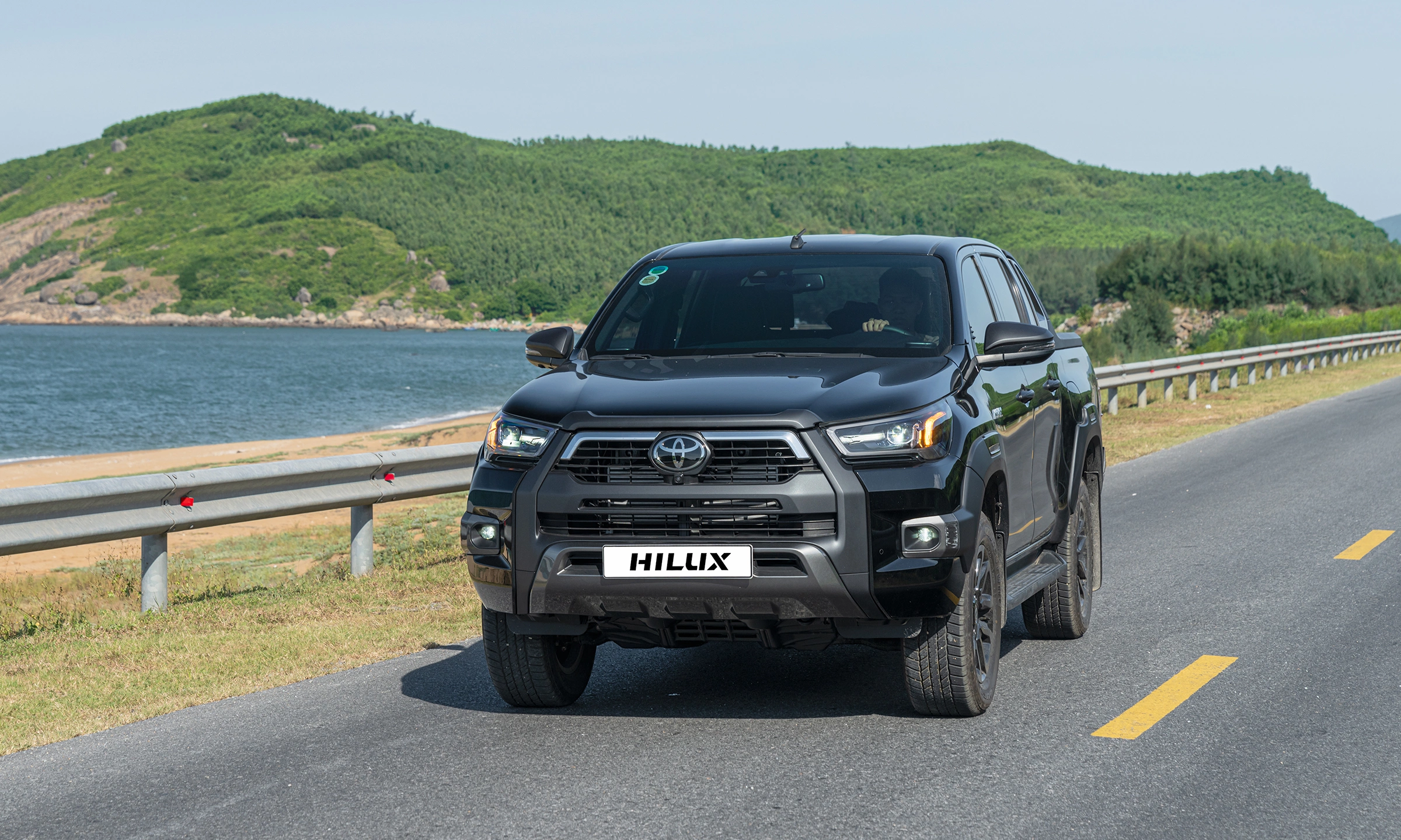 Toyota Hilux 2026 3