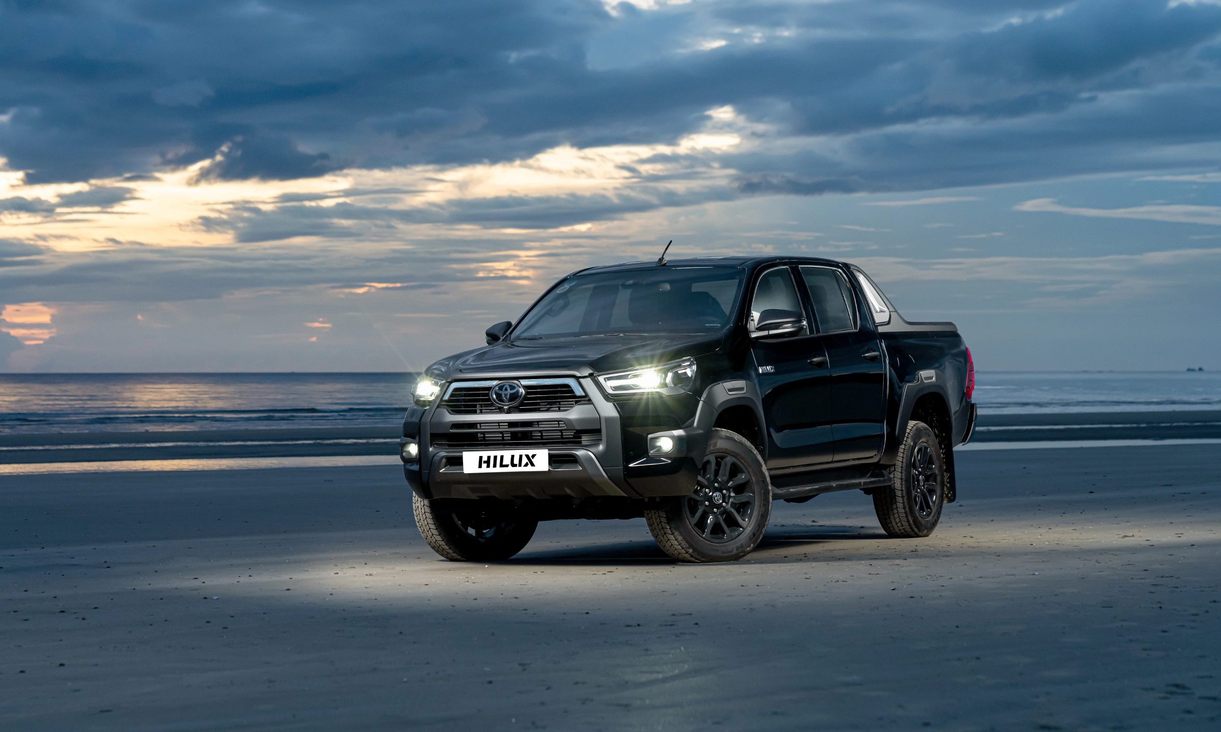Toyota Hilux 2026 24