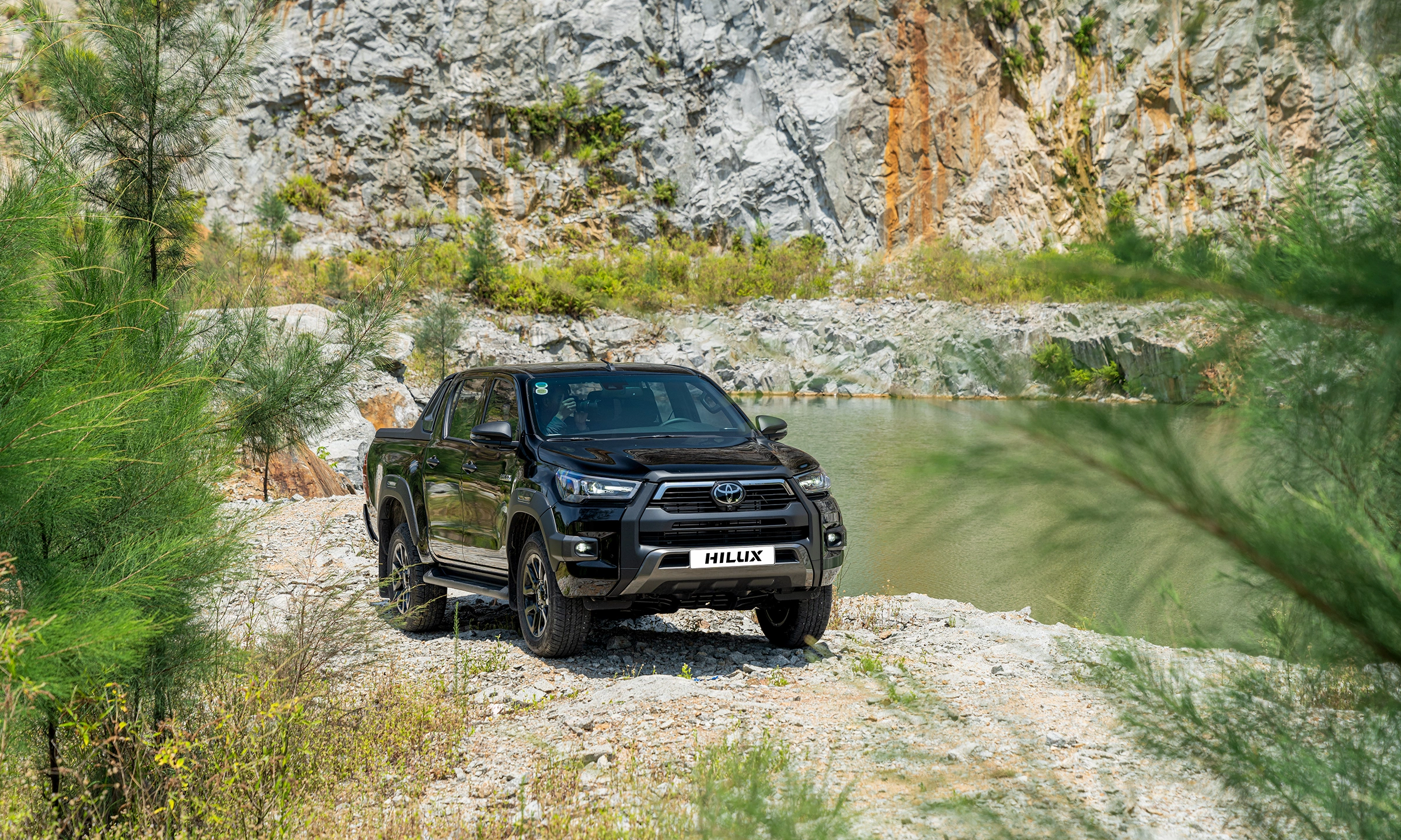 Toyota Hilux 2026 29