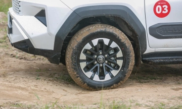 Toyota Hilux 2026 29