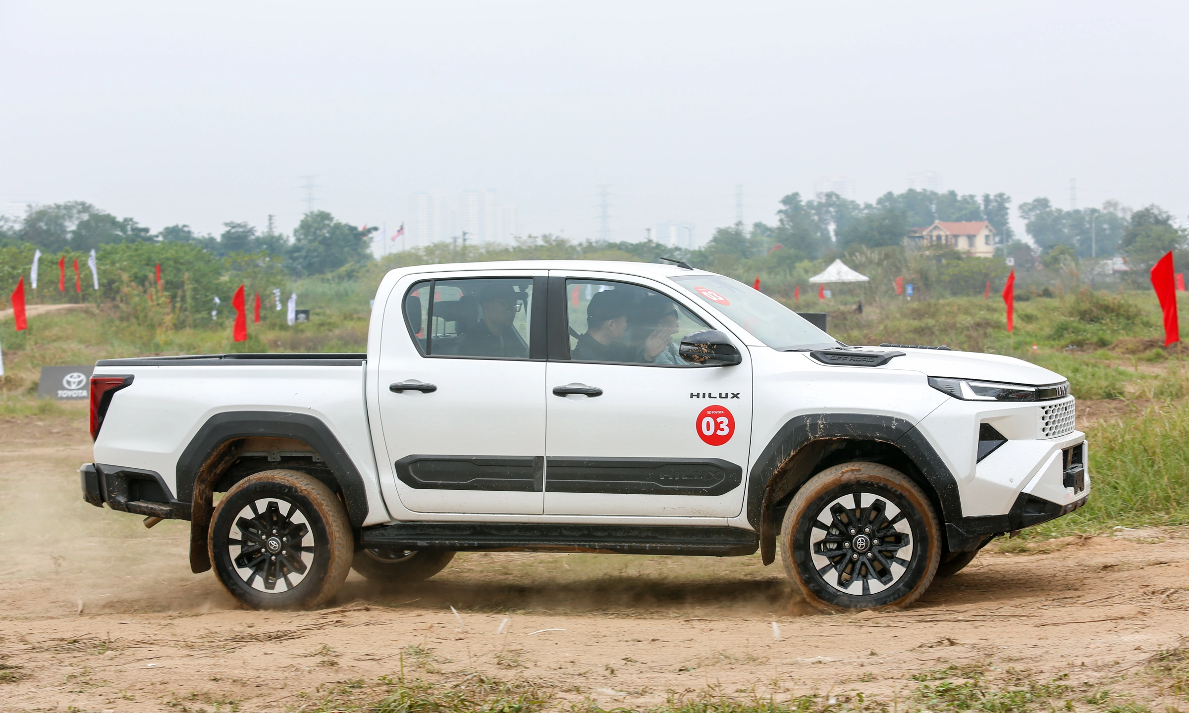 Toyota Hilux 2026 19