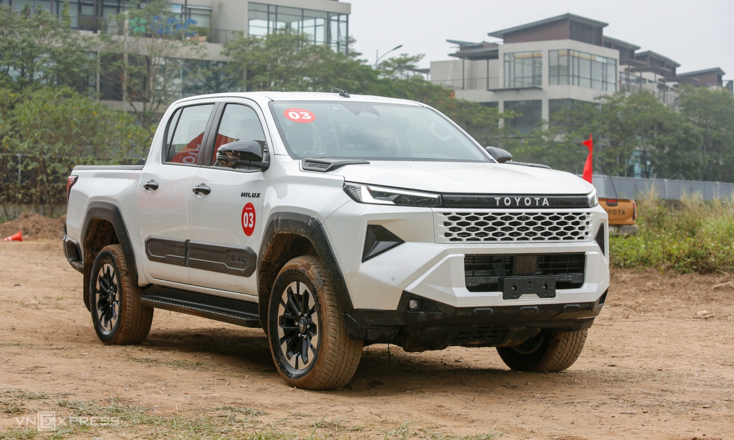 Toyota Hilux 2026 24