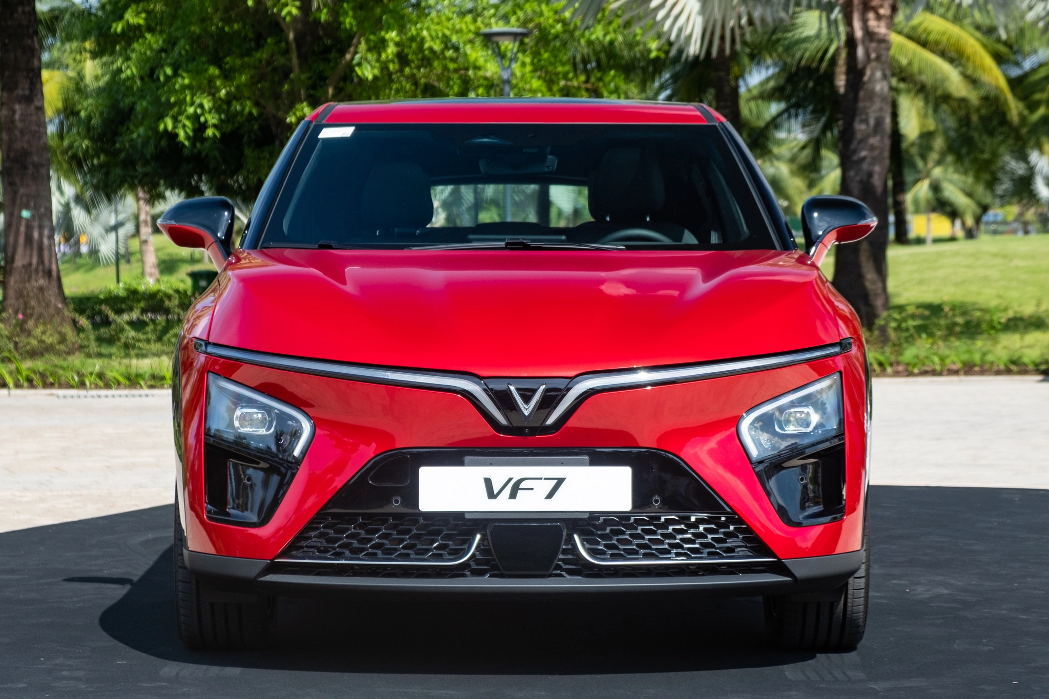 VinFast VF 7 2026 2