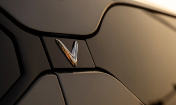 VinFast VF 9 2026 37