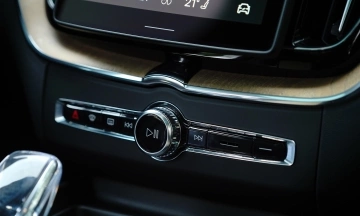 Volvo XC60 2026 100