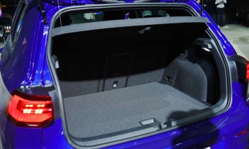 Volkswagen Golf R Performance 2026 26