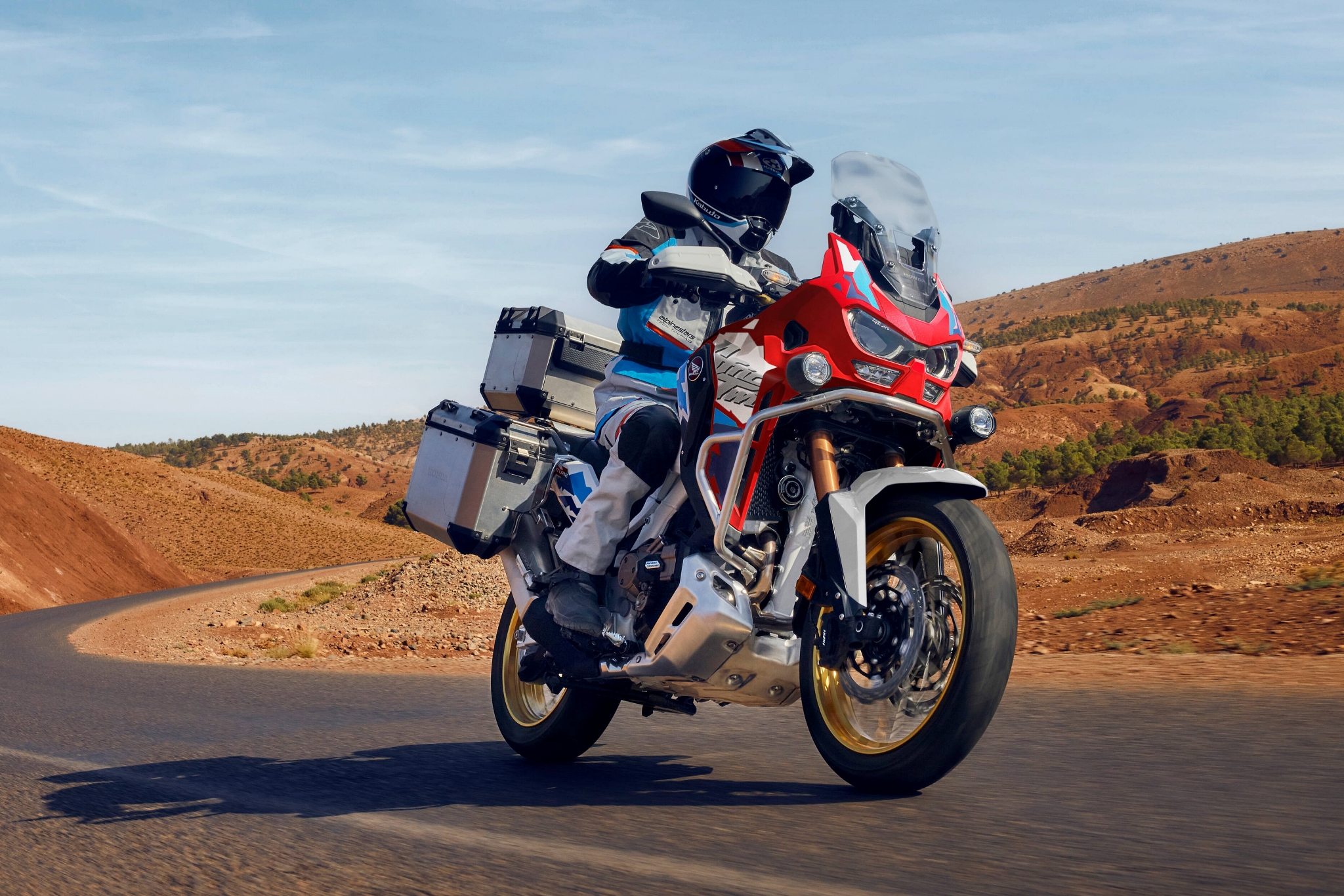 Honda Africa Twin đón bản 2026 tại Việt Nam, giá từ 541 triệu đồng