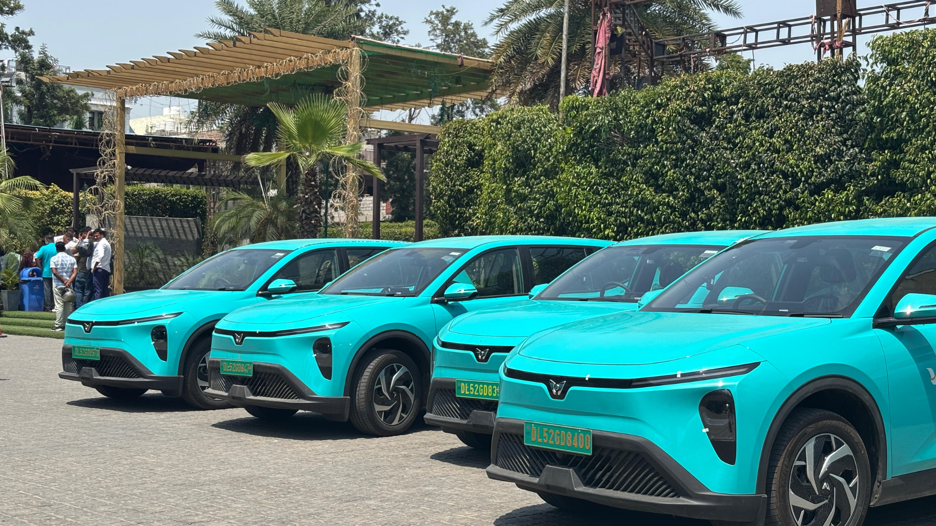 Sắp loại bỏ logo VinFast quen thuộc trên Limo Green, Minio Green, EC Van…