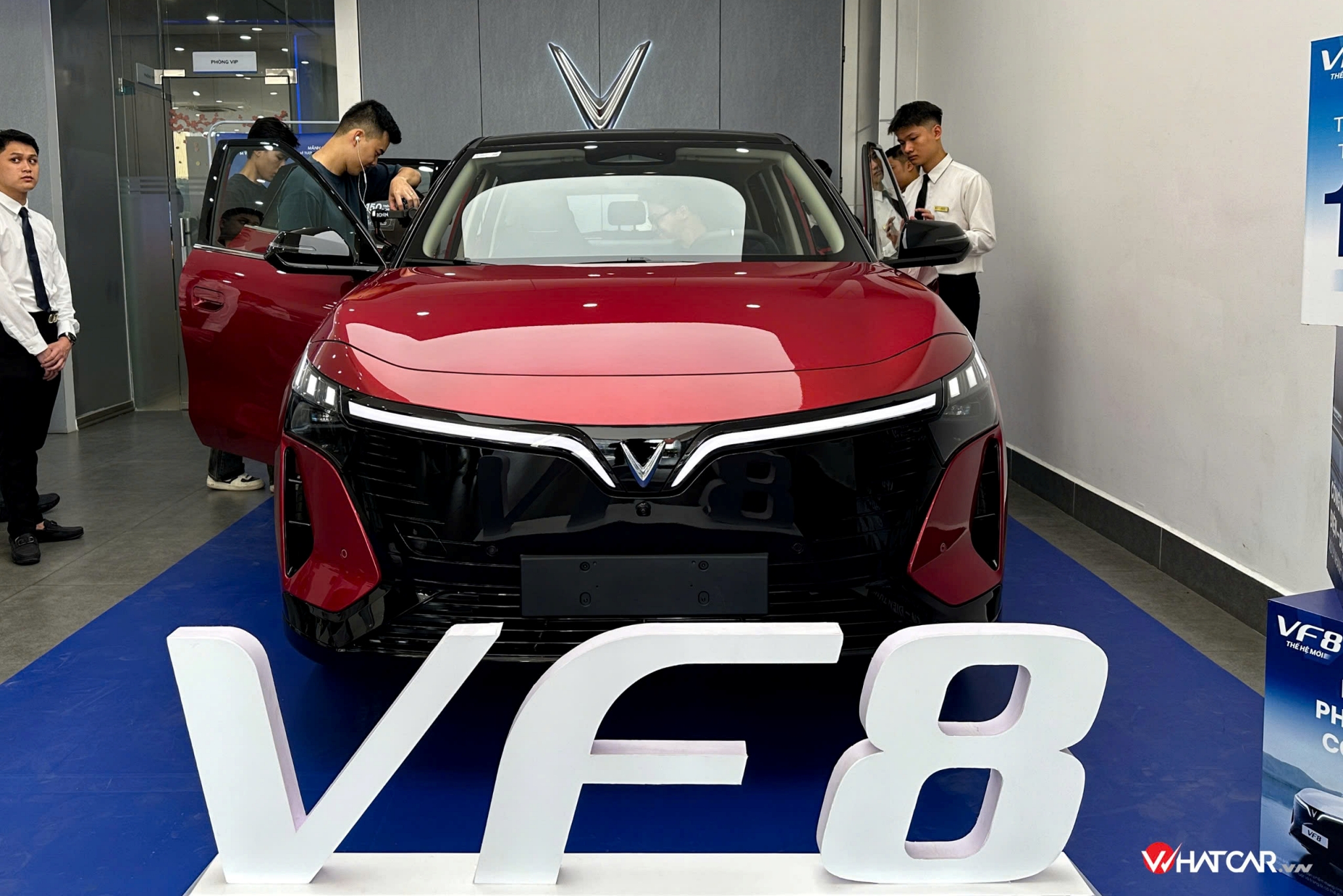 VF 8 thế hệ mới được trưng bày luân phiên tại các đại lý từ ngày 27/5 (Ảnh: Bình Trần).